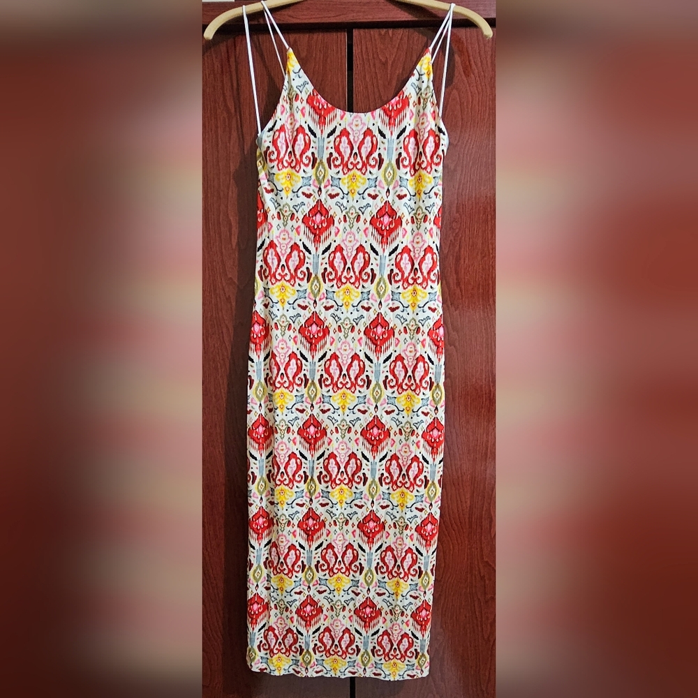 Alice + Olivia Delora Midi Dress